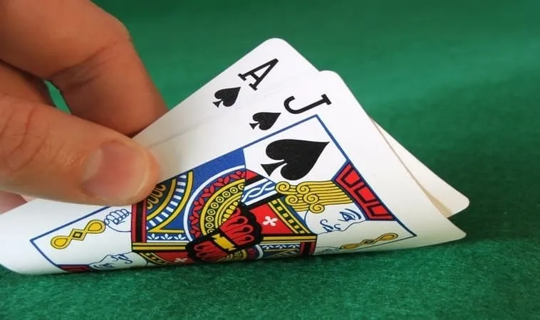 Game bài Blackjack: Mẹo Chơi Bài Dành Cho Người Mới 3 Game bài Blackjack phù hợp với mọi người ở mọi lứa tuổi